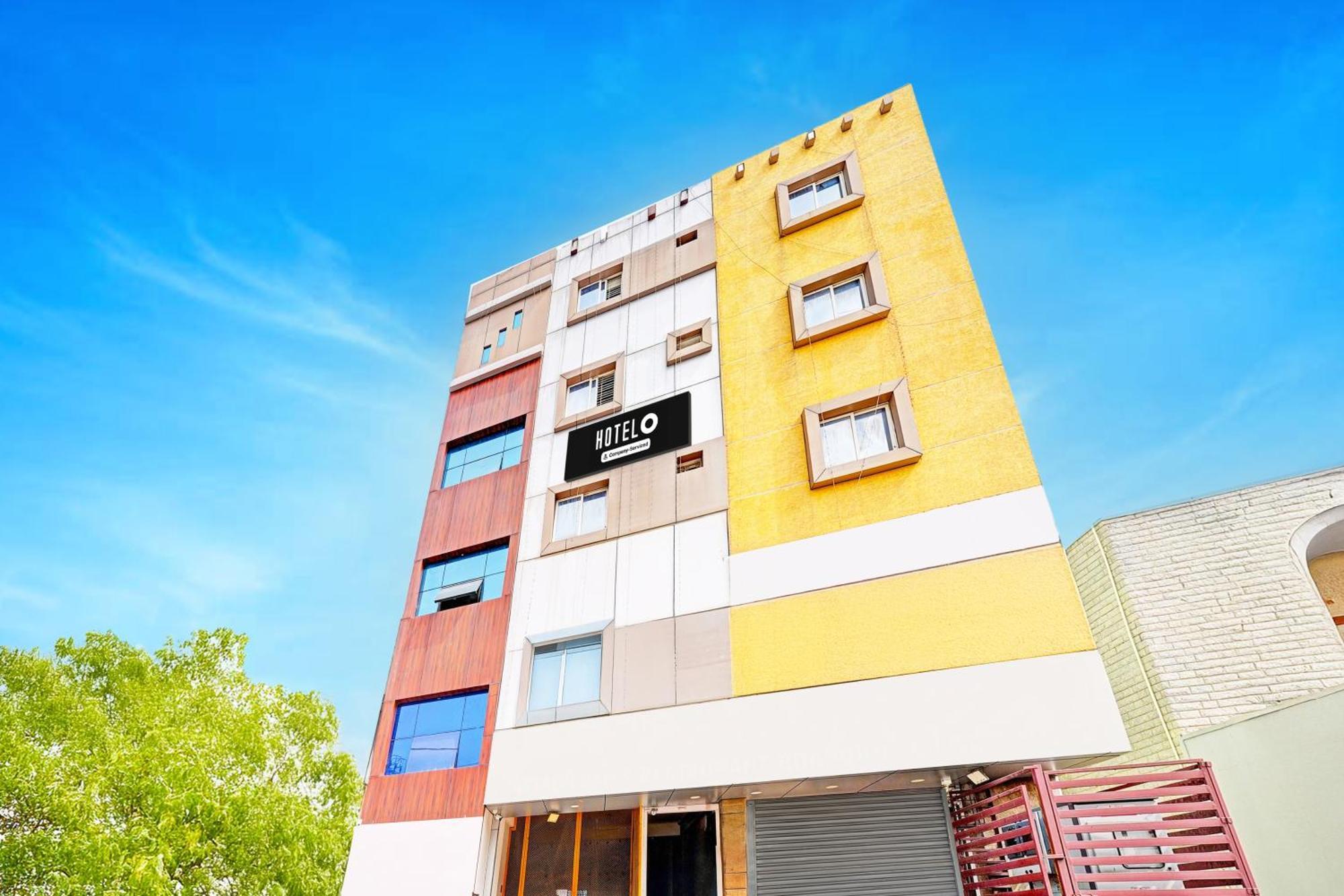 Super Hotel O Srigandhakavalu Formerly Chamundeshwari Lodging Jālahalli Extérieur photo