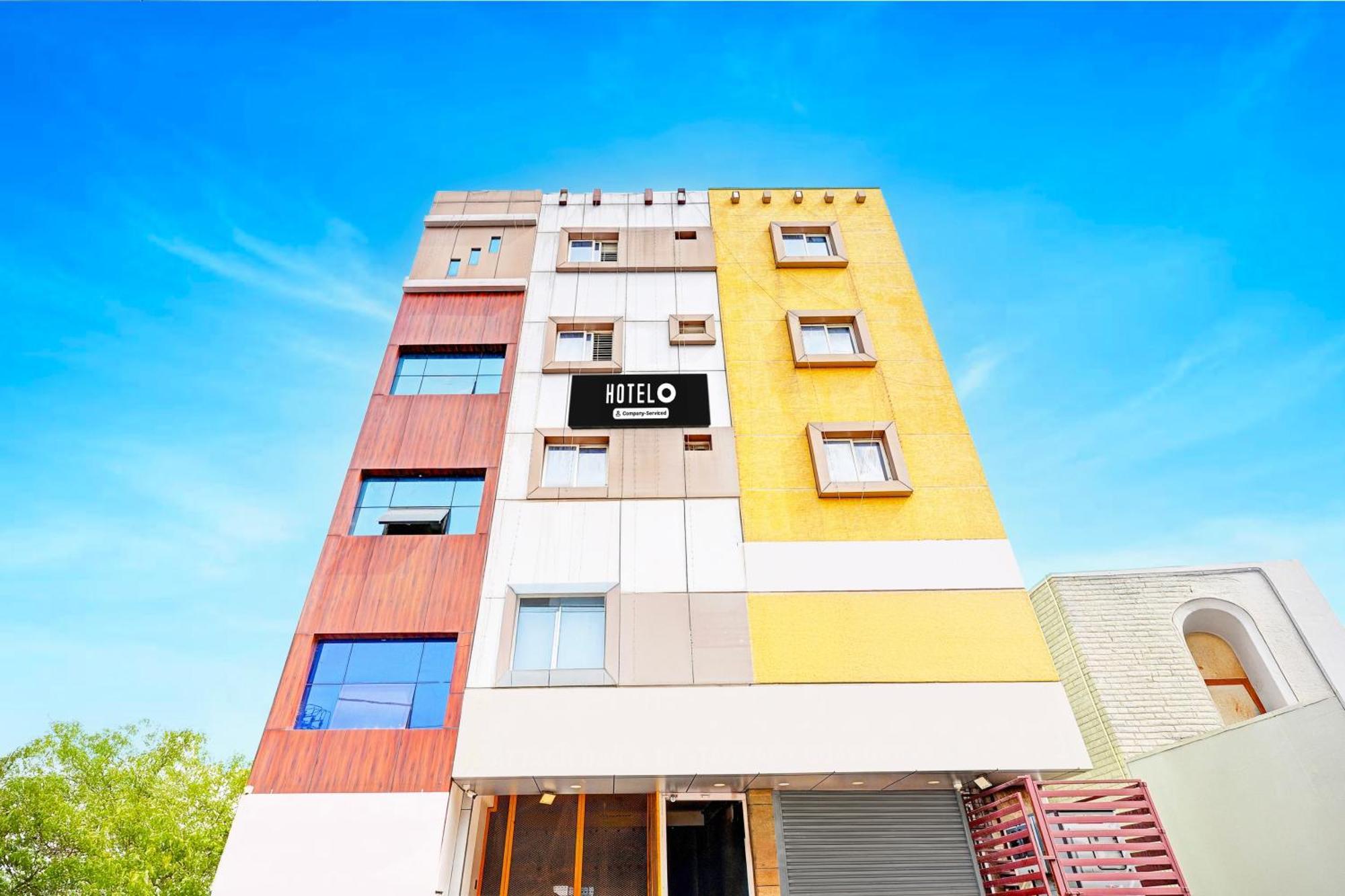 Super Hotel O Srigandhakavalu Formerly Chamundeshwari Lodging Jālahalli Extérieur photo